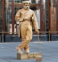 Living statues